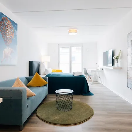 - Travel & Living - Apartament *