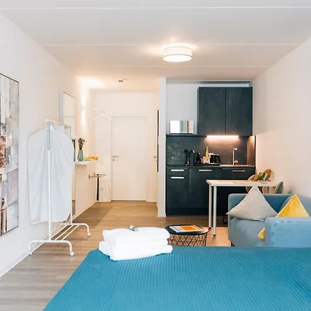 - Travel & Living - Apartament