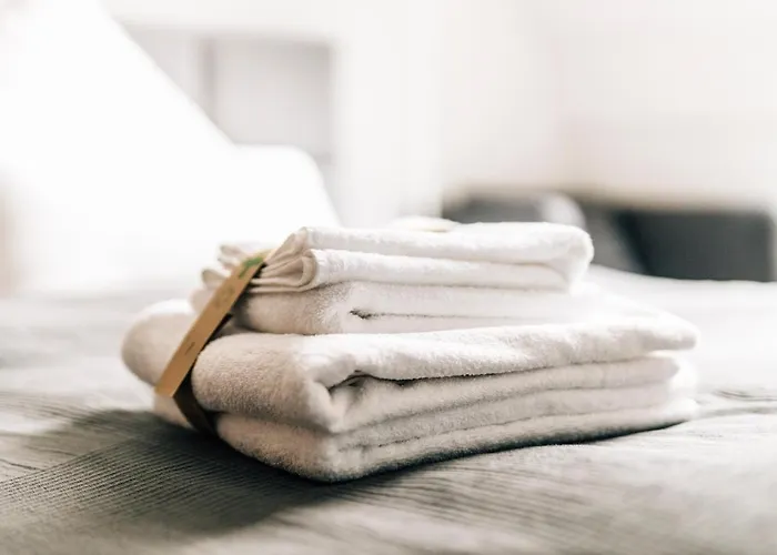 Appartement - Travel & Living - *