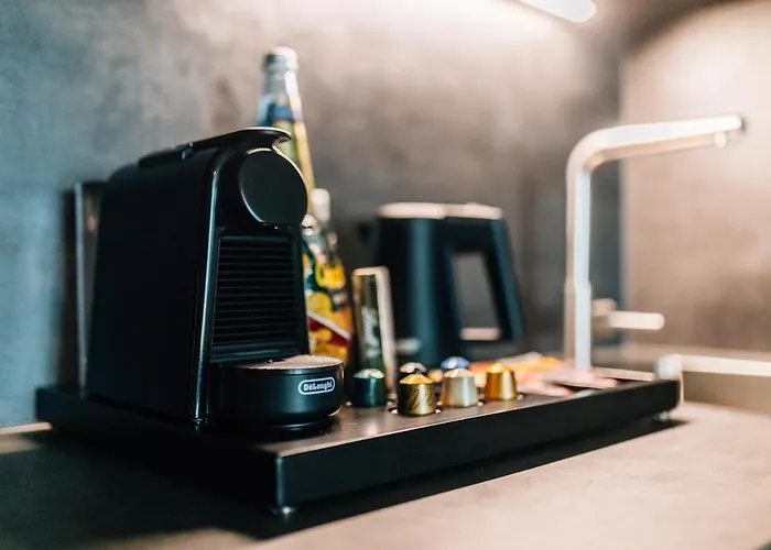 - Travel & Living - Апартаменты